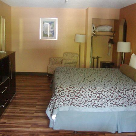 Days Inn By Wyndham Marietta White Water Kültér fotó