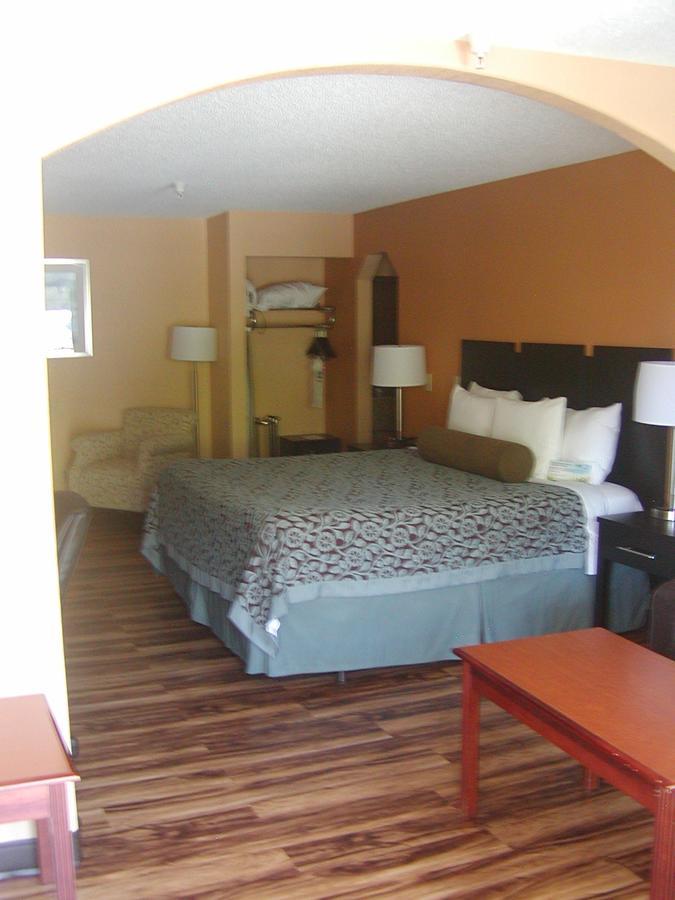 Days Inn By Wyndham Marietta White Water Kültér fotó